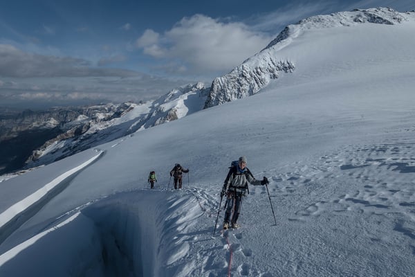 Nicht minder eindrucksvoll, mächtige Spalten bei der Obri Triftlimi