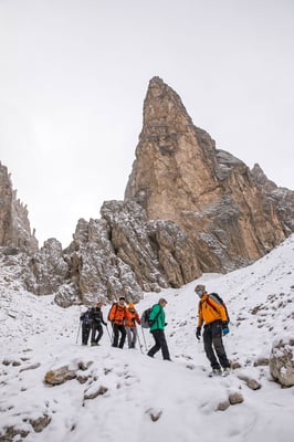 Eindrücklicher Zacken unter der Fünffingerspitze