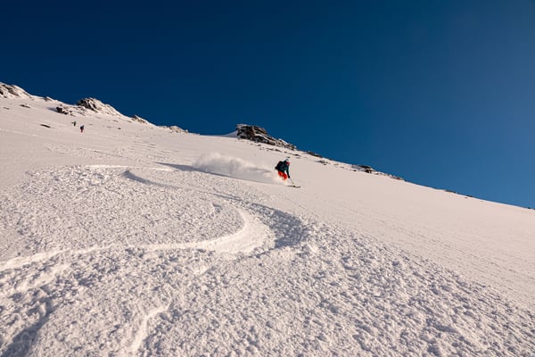 Ich verspreche mir so einiges in diesem Hang und wir werden fotographisch nicht enttäuscht