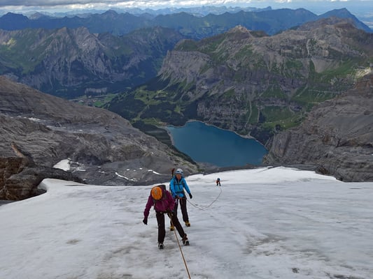 Ablassen über das blanke Eisfeld