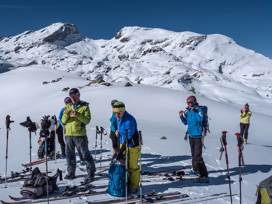Traumtag am Piz da las Coluonnas, es wir geknipst und geselfiest, was das Zeug hält