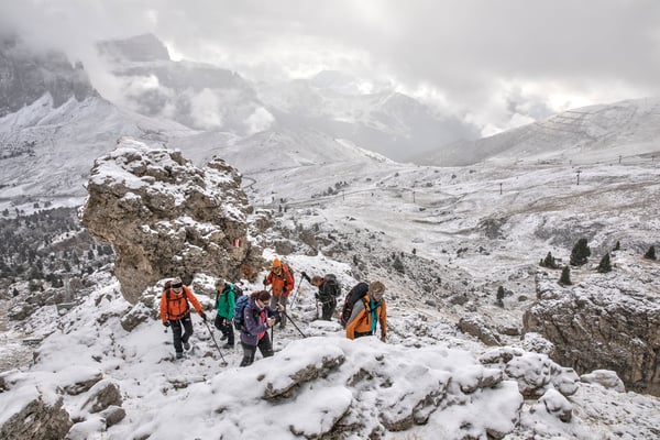 Wintereinbruch in den Dolomiten. Wir lassen uns nicht unterkriegen und steigen ins Herz der Langkofelgruppe auf