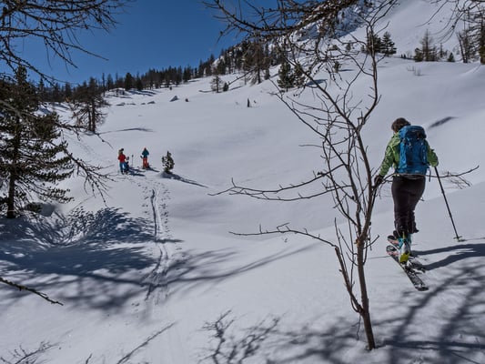 Tags darauf starten wir in Névache, im lieblichen Vallée de Clarée