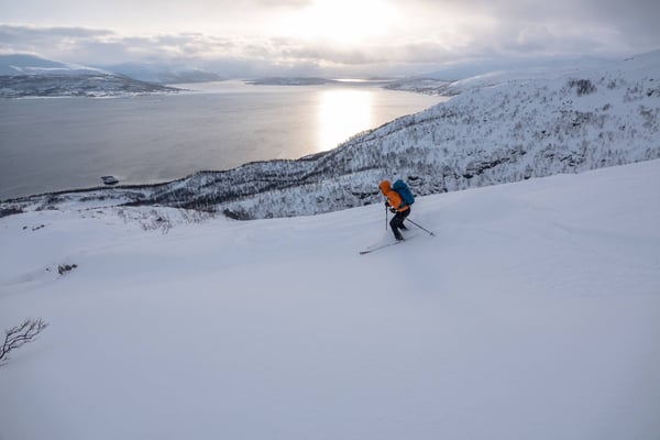 Obwohl wir dieses Ziel heute nicht alleine anpeilen, lassen unsere Mitstreiter ausgiebig Platz für eigene Spuren