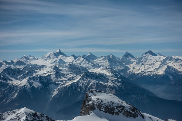 Von der Nordend bis zur Dent d`Hérens reihen sich die Walliser Königsspitzen auf