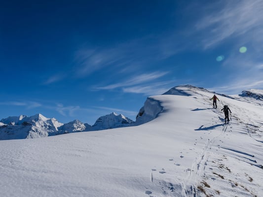 Auch vor unseren Augen weitet sich der Blick zu einem fantastischen Panorama