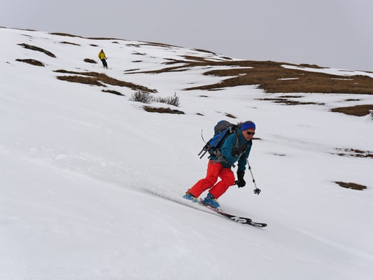 Zwischen Tällihorn und Bärenhorn fahren wir über 1000 Höhenmeter im Sulz, je tiefer desto besser...der Hammer