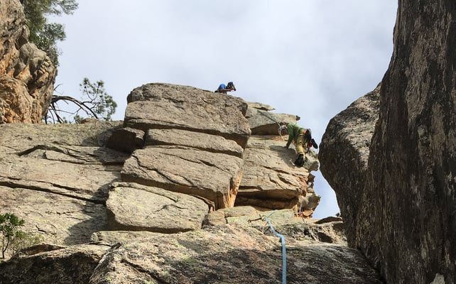 ...bevor zum Schluss sich noch etwas Kantenkletterei dazumischt. Durchwegs ein gelungener Abschluss für unsere Kletterwoche im 2019