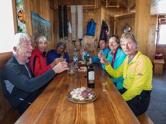 Einem Fläschen Petite Arvine kann sich keine(r) verwehren