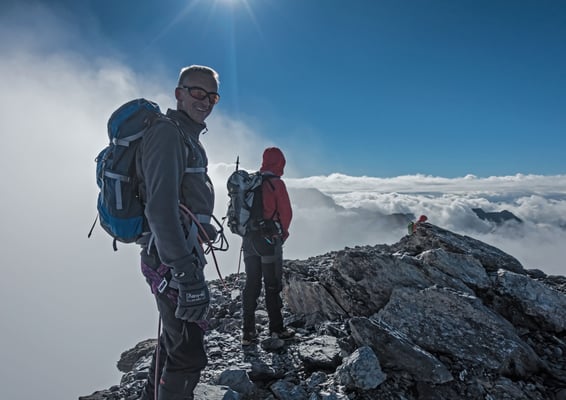 Als letzte von 3 Seilschaften verlassen wir das charakteristische Horn