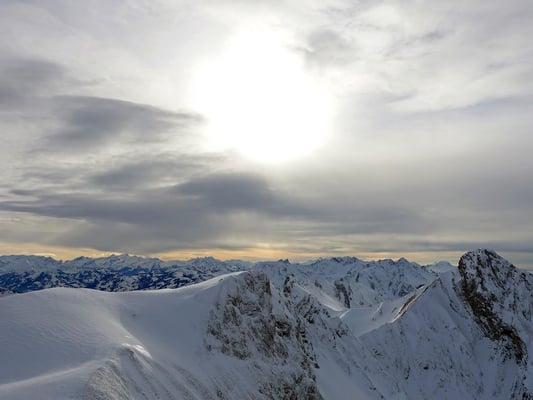Coole Stimmung mit Gämsflue und Ochsen im Vordergrund