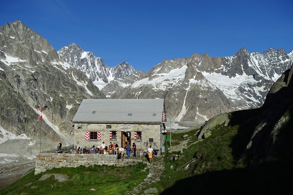 Prächtig gelegene Lauteraarhütte