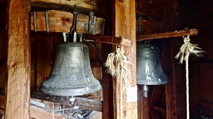 klokkene fra Mæl kirke