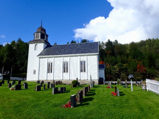 Hovin Kirke