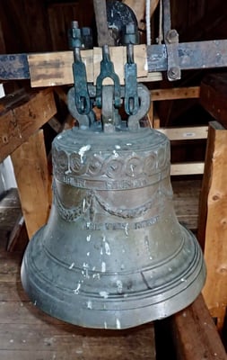 kirkeklokkene Atrå kirke