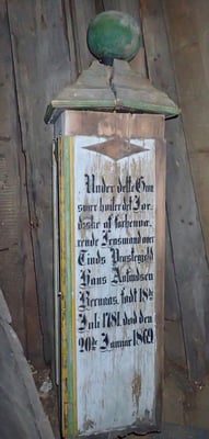 minne på Atrå kirketårnet