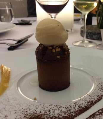 フランス　ムースショコラ