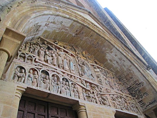 コンク　フランスの最も美しい村　日本人ガイド