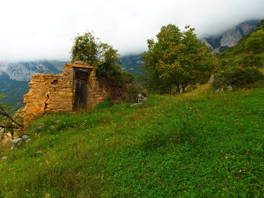カタリ派　モンセギュール