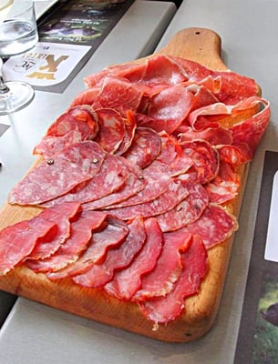 トゥールーズ発 フランスの美しい村プライベートツアー　サンシルラポピー 