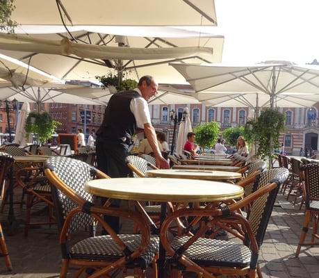 トゥールーズ　キャピトル広場　カフェ