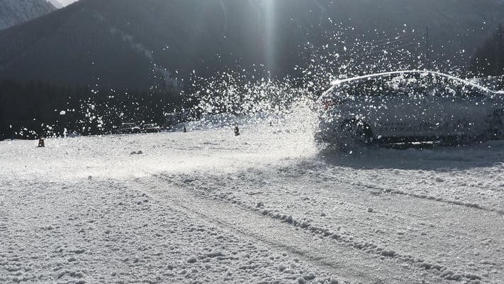 #jpfahrschulech #JP #HomepageJPFahrschule #AngebotJPFahrschule #JPFahrschule #Fahrschule #Fahrlektionen #Logo #Auto #Motorrad #Anhaenger #Galerie #Impressionen 