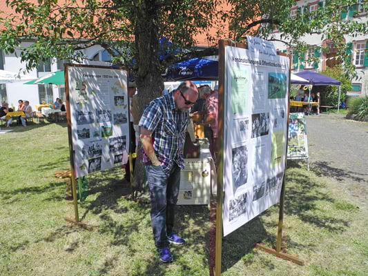 Auf den Schautafeln waren die Informationen über 40 Jahre Vereinsgeschichte zusammengetragen.