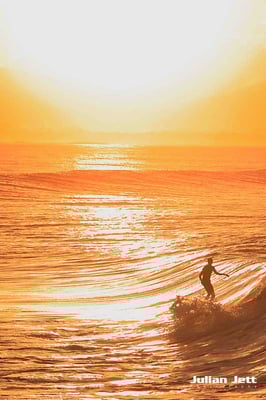 Surfer The Pass Byron Bay Pt-034