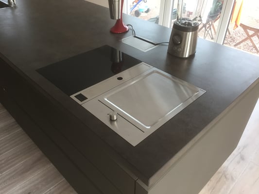 Kochfeldeinheit (Bora) mit Edelstahlgrill