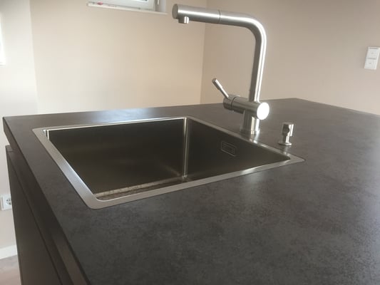 Spüle Flächenbündig eingebaut 