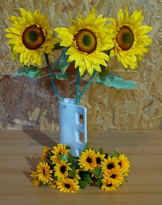 3 grosse, Durchmesser ca. 22 cm - 8 Sträusse Fr. 30.-