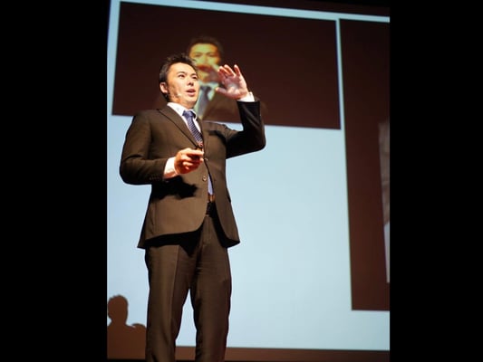 Next-generation selection session 6:10 Kenichiro Hikawa "Gingival-friendly anterior tooth restoration"