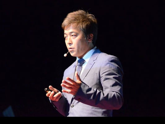 15:40 Jungo Endo "Important things I got through dental technicians"