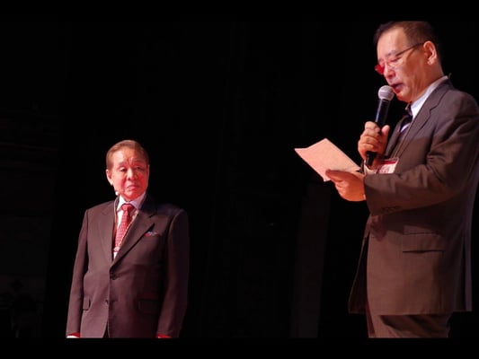 Introduction of Mr. Masahiro Kuwata from Mr. Makoto Yamamoto from the flow of the opening ceremony of the lecture