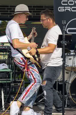 Cover Groove in Düsseldorf mit Tim Bacher