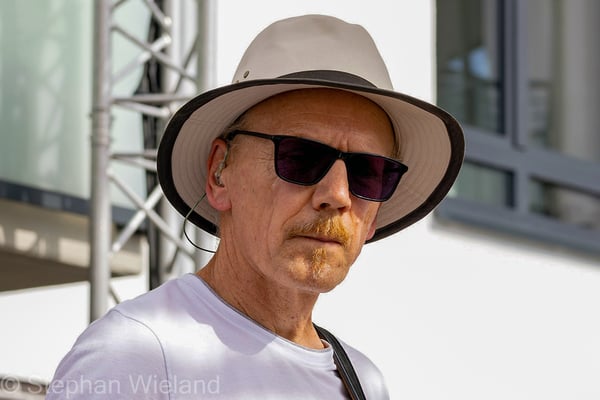 Cover Groove in Düsseldorf Tim Bacher