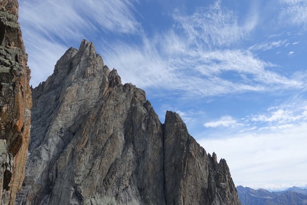 aig. noire de la peuterey