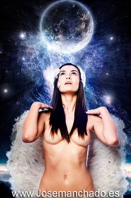 mujeres guerreras, imagenes mujeres guerreras, fotos mujeres guerreras, fotos angel, fotos mujeres guerreras, angel desnudo, mujer espada, broom, achilleos, luis royo