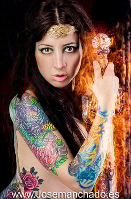 mujeres guerreras, imagenes mujeres guerreras, fotos mujeres guerreras, fotos angel, fotos mujeres guerreras, angel desnudo, mujer espada, broom, achilleos, luis royo