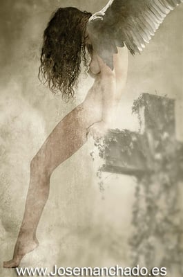 mujeres guerreras, imagenes mujeres guerreras, fotos mujeres guerreras, fotos angel, fotos mujeres guerreras, angel desnudo, mujer espada, broom, achilleos, luis royo