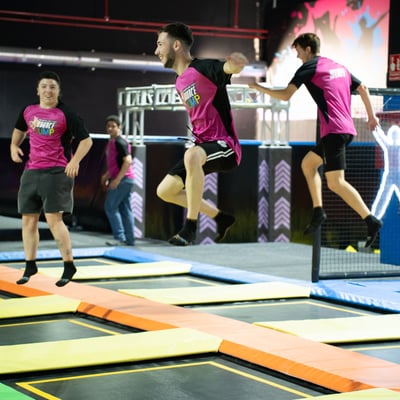 actividades de humor amarillo en Chiclana De La Frontera para despedidas de solteras