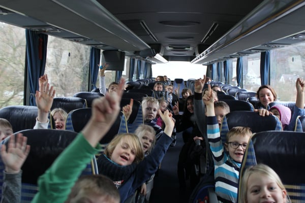 Theaterbesuch - Junges Theater Bonn - Räuber Hotzenplotz 2018
