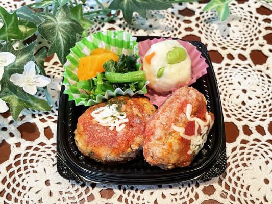 おからハンバーグ弁当
