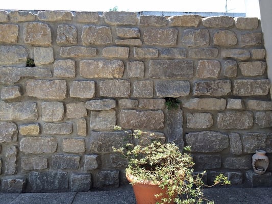 Gartenpflege Franke - Ihr Landschaftsgaertner für Natursteinmauern in Nidda, Hungen, Lich, Buedingen, Bad Vilbel, Butzbach, Altenstadt, Bad Vilbel und Wölfersheim