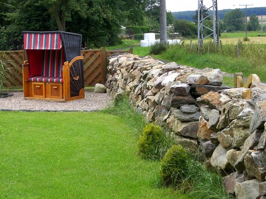 Gartenpflege Franke - Ihr Landschaftsgaertner für Natursteinmauern in Nidda, Hungen, Lich, Buedingen, Bad Vilbel, Butzbach, Altenstadt, Bad Vilbel und Wölfersheim