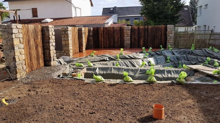 Gartenpflege Franke - Ihr Landschaftsgaertner für Teichbau und Bewaesserungsanlagen in Nidda, Hungen, Lich, Buedingen, Bad Vilbel, Butzbach, Altenstadt, Bad Vilbel und Wölfersheim