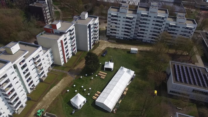 Anwohnerfest nach Modernisierung der Wohnungen!