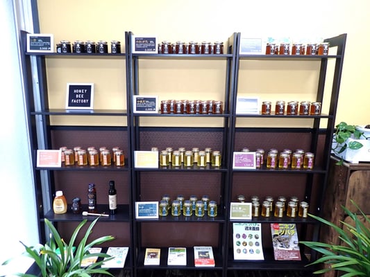 九州みつばち工房サロン3