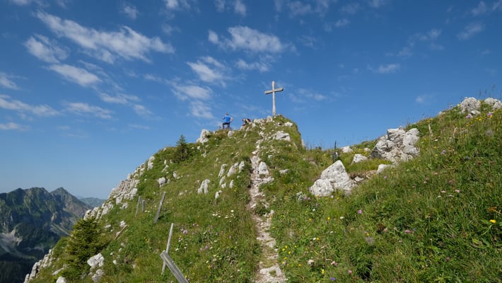 Gipfelkreuz der Märe