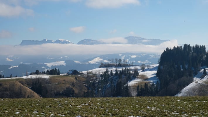 Nebelschwaden vor der Pilatuskette